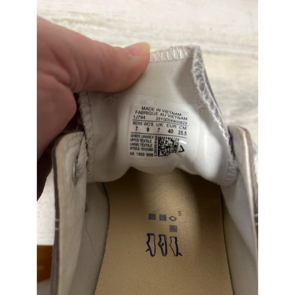 Converse Allstars gray white lace-up sneakers men’s size 7 women’s 9 - Picture 5 of 5